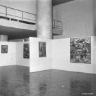 Exposio de quadros no Museu de Arte da Pamulha, em 16 de maio de 1966.